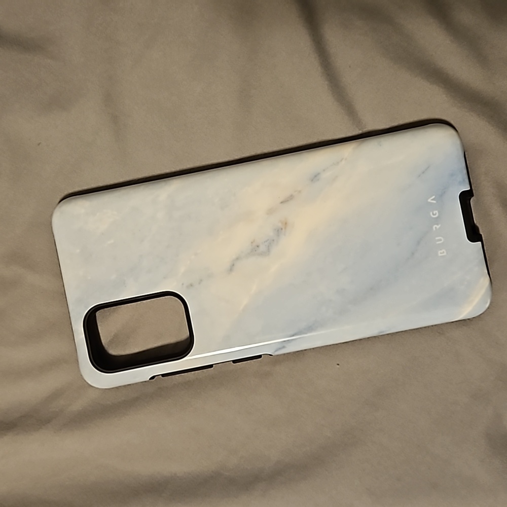 BURGA - Fluffy Clouds Samsung Galaxy S20+ case